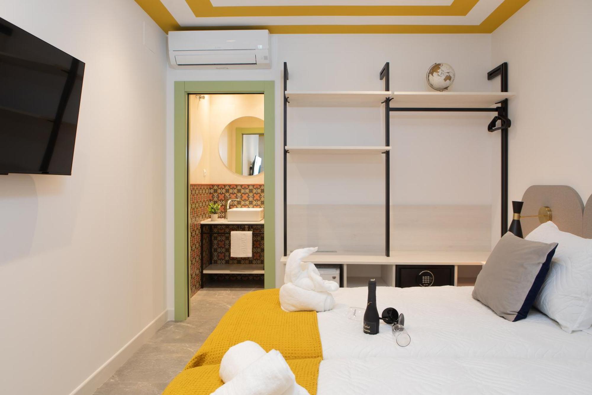 Boutique Rooms Playa Burriana Нерха Екстериор снимка