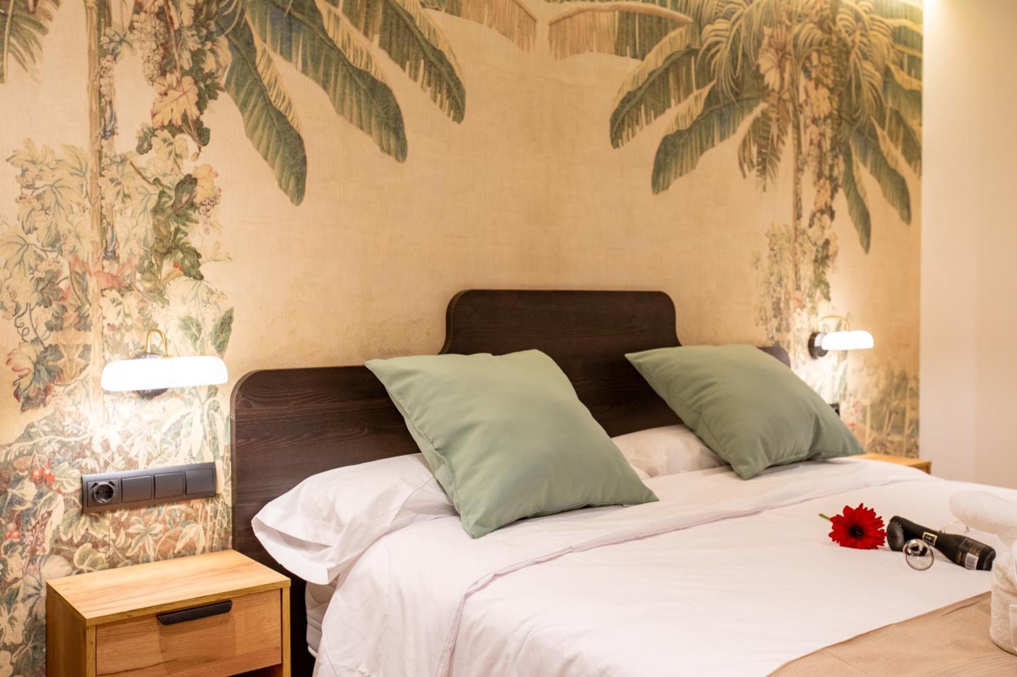 Boutique Rooms Playa Burriana Нерха Екстериор снимка