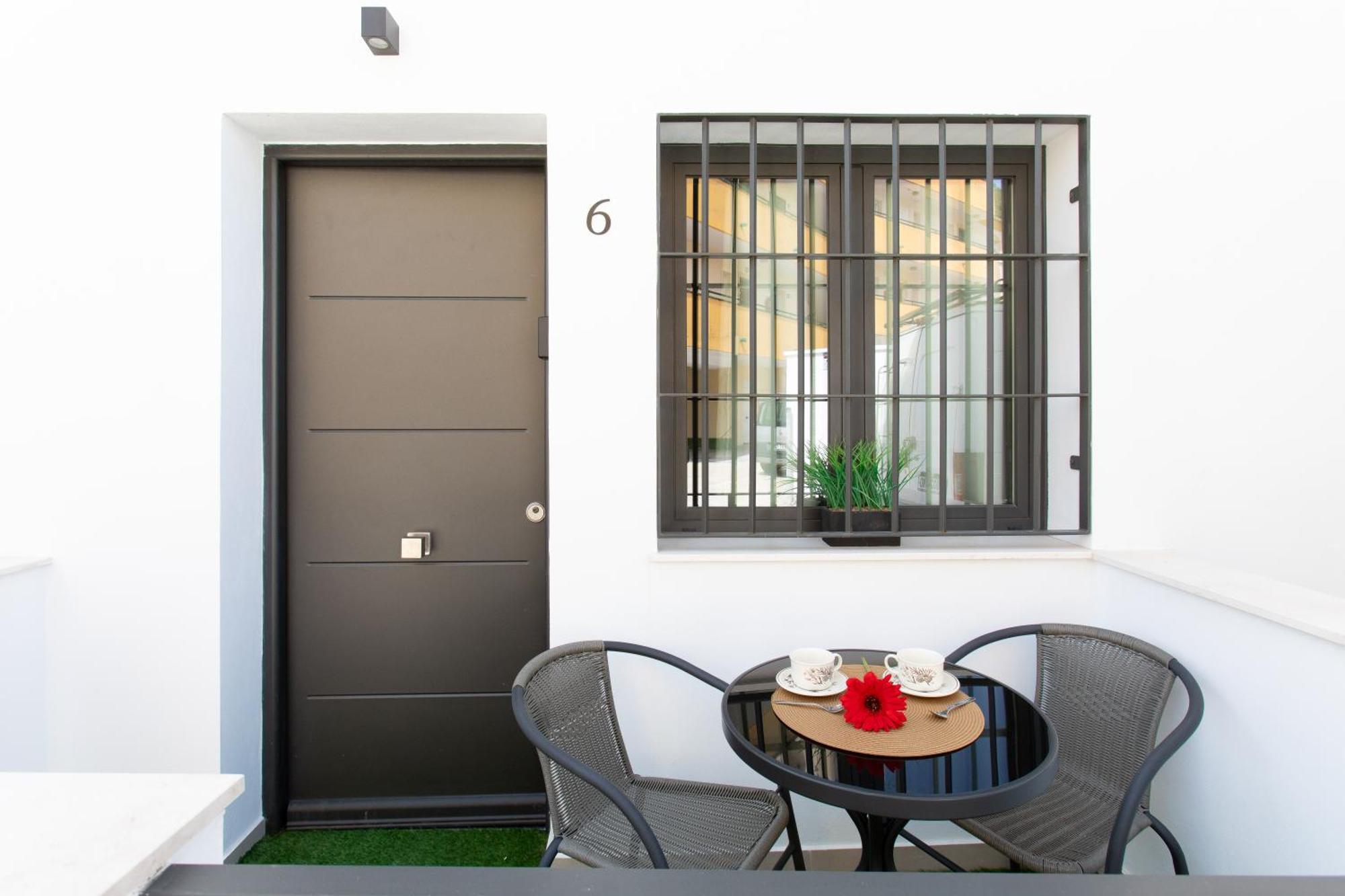 Boutique Rooms Playa Burriana Нерха Екстериор снимка